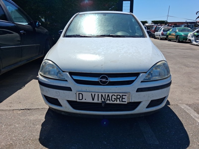 opel corsa c (x01) del año 2003