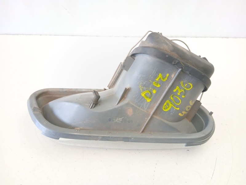 Recambio de antiniebla izquierdo para peugeot 406 (8b) 2.0 16v referencia OEM IAM 6204N3  