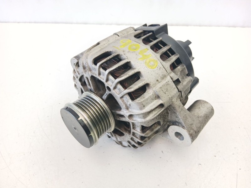 Recambio de alternador para opel insignia a sedán (g09) 2.0 cdti (69) referencia OEM IAM 13588306  