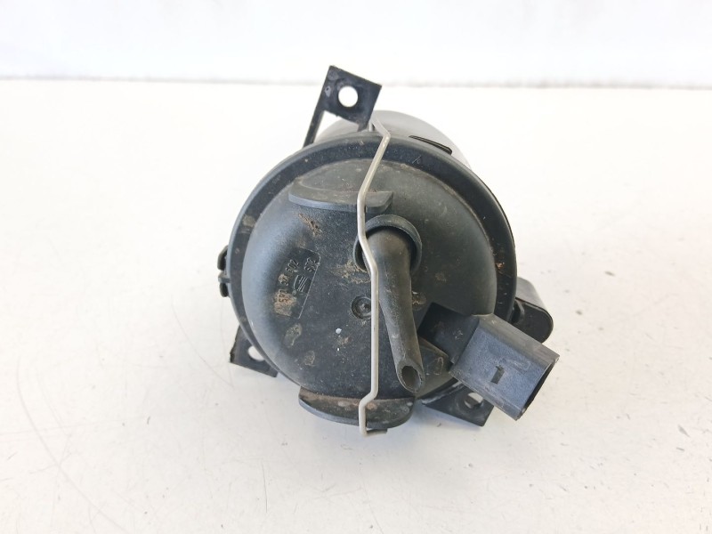 Recambio de antiniebla derecho para seat ibiza iii (6l1) 1.4 16v referencia OEM IAM 5P0941700A  