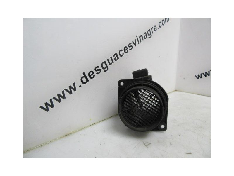 Recambio de caudalimetro : renault master : 2.2 dci (89,73cv) [2001] para renault master 2.2 dci referencia OEM IAM 7700314057  