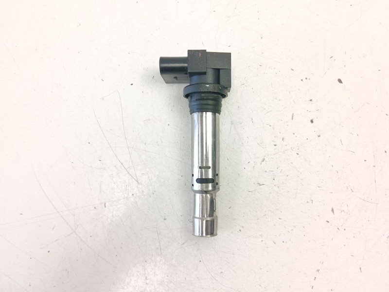 Recambio de bobina para seat ibiza iii (6l1) 1.4 16v referencia OEM IAM 036905715E  