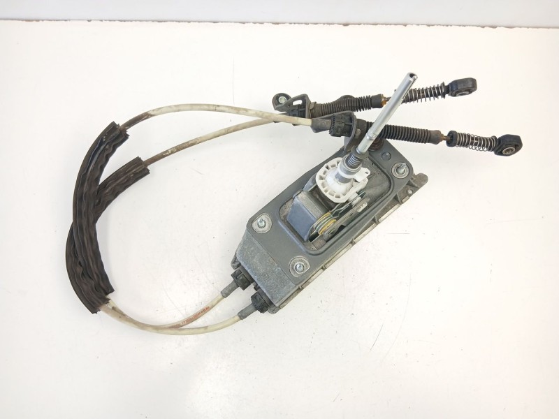 Recambio de palanca cambio manual para seat ibiza iii (6l1) 1.4 16v referencia OEM IAM 6Q0711049CA  