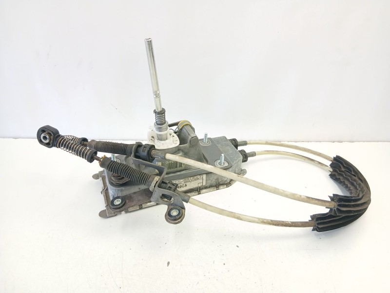Recambio de palanca cambio manual para seat ibiza iii (6l1) 1.4 16v referencia OEM IAM 6Q0711049CA  