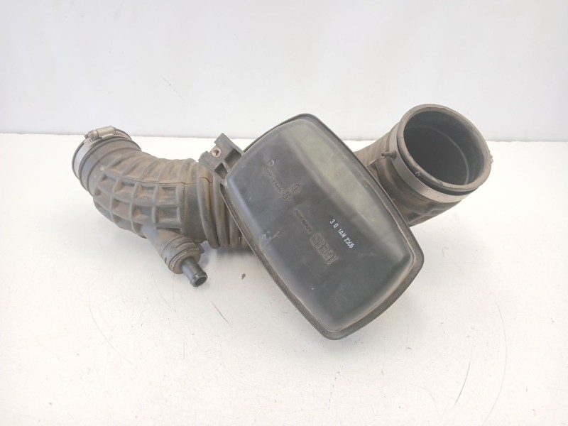 Recambio de tubo admision para nissan navara np300 (d40) 2.5 dci 4wd referencia OEM IAM 16576EB300  