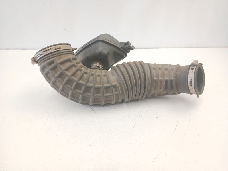 Recambio de tubo admision para nissan navara np300 (d40) 2.5 dci 4wd referencia OEM IAM 16576EB300  