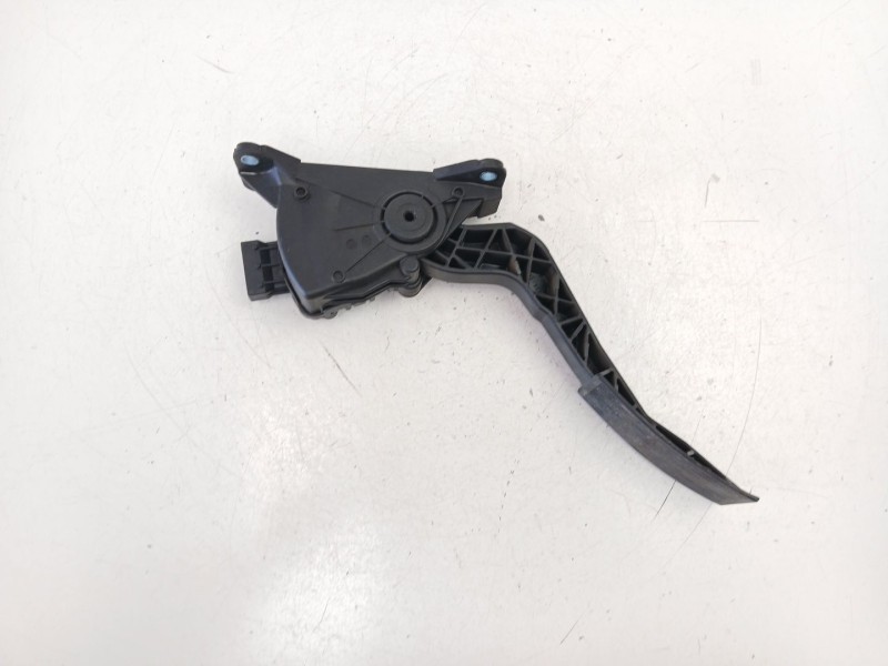 Recambio de potenciometro aceleracion para nissan navara np300 (d40) 2.5 dci 4wd referencia OEM IAM 18002EA000 6PV93390101 