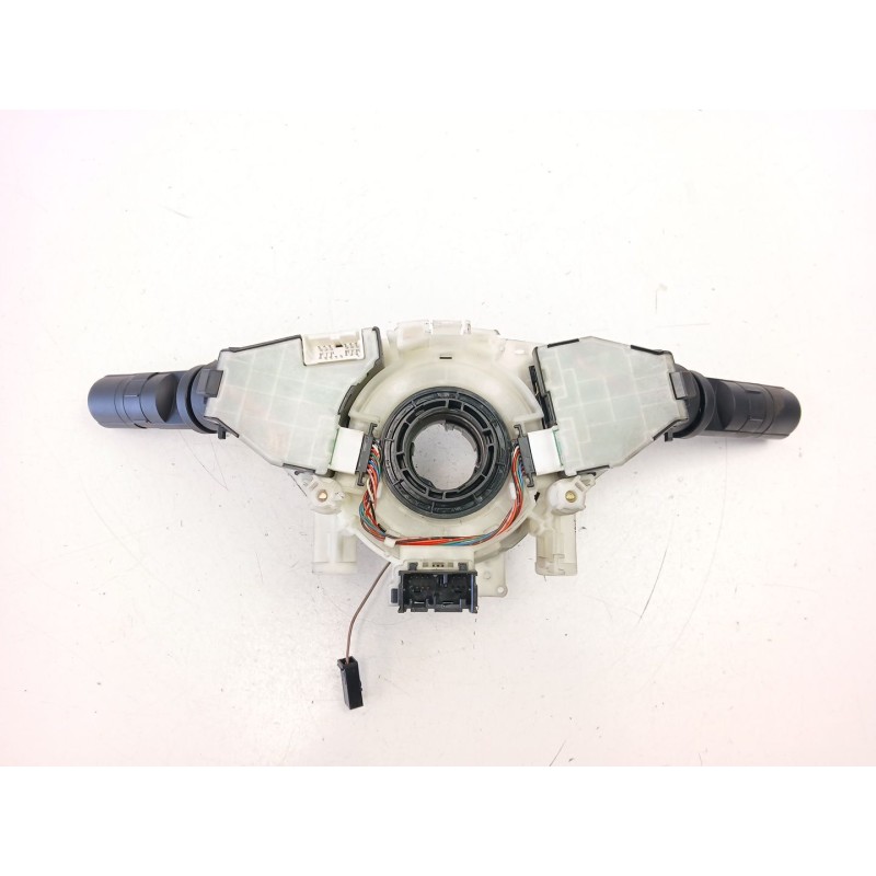 Recambio de mando luces y limpias para nissan navara np300 (d40) 2.5 dci 4wd referencia OEM IAM 25540EB305 25260EA001 25560EB305