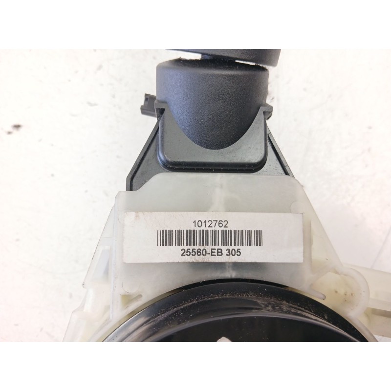 Recambio de mando luces y limpias para nissan navara np300 (d40) 2.5 dci 4wd referencia OEM IAM 25540EB305 25260EA001 25560EB305