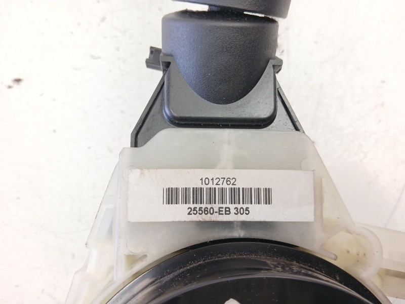 Recambio de mando luces y limpias para nissan navara np300 (d40) 2.5 dci 4wd referencia OEM IAM 25540EB305 25260EA001 25560EB305