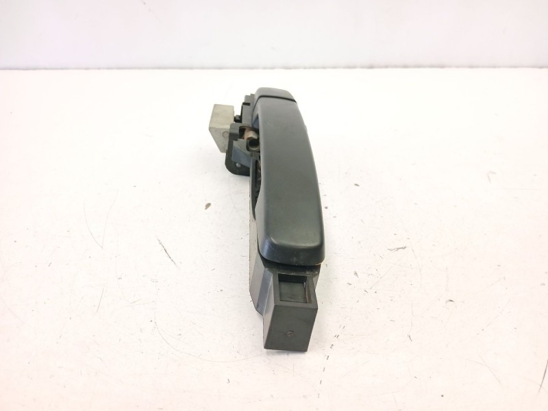 Recambio de manilla trasera izquierda para nissan navara np300 (d40) 2.5 dci 4wd referencia OEM IAM 80611EB300  