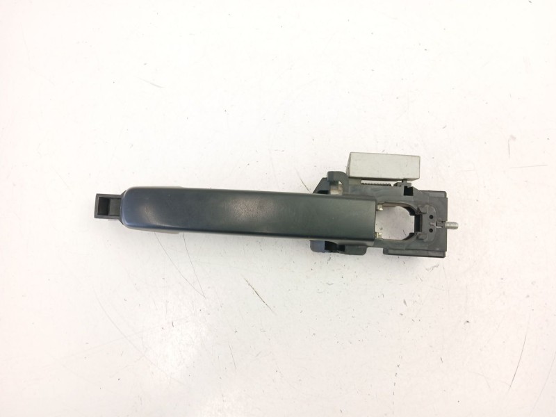 Recambio de manilla delantera izquierda para nissan navara np300 (d40) 2.5 dci 4wd referencia OEM IAM 80611EB300  