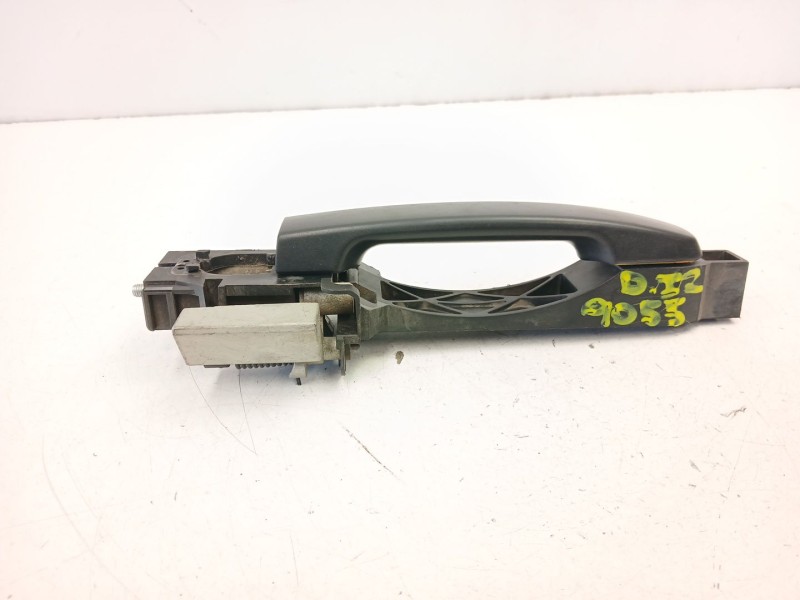 Recambio de manilla delantera izquierda para nissan navara np300 (d40) 2.5 dci 4wd referencia OEM IAM 80611EB300  