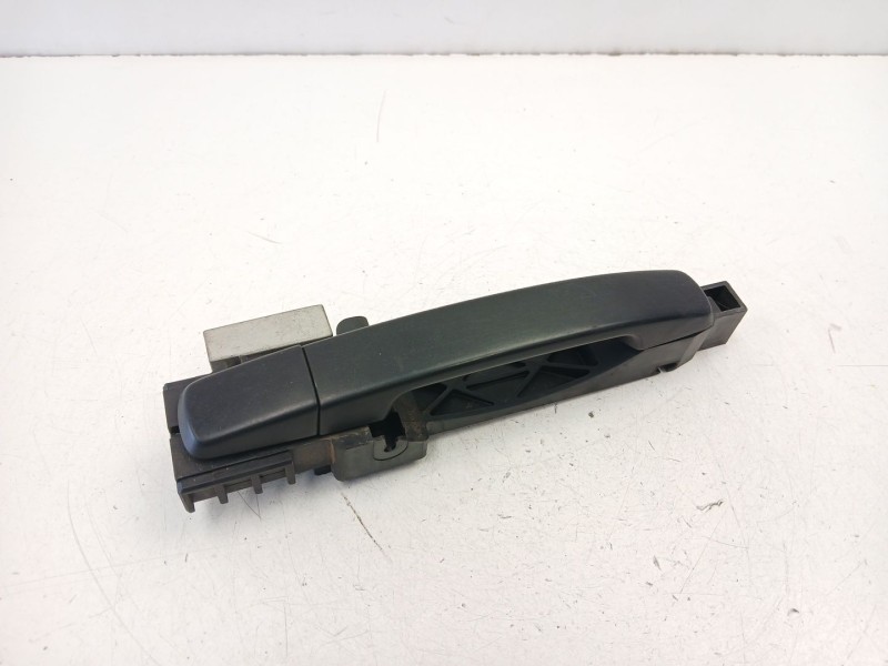 Recambio de manilla delantera derecha para nissan navara np300 (d40) 2.5 dci 4wd referencia OEM IAM 80610EB300  