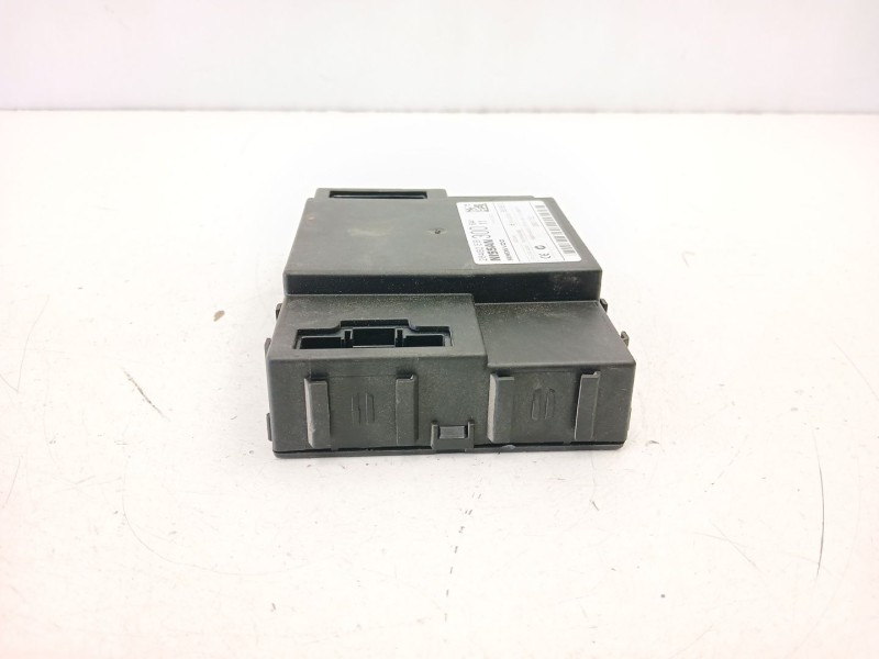 Recambio de centralita confort para nissan navara np300 (d40) 2.5 dci 4wd referencia OEM IAM 284B2EB300 5WK48935 