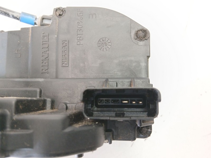 Recambio de cerradura puerta trasera izquierda para nissan navara np300 (d40) 2.5 dci 4wd referencia OEM IAM 82501EB305  