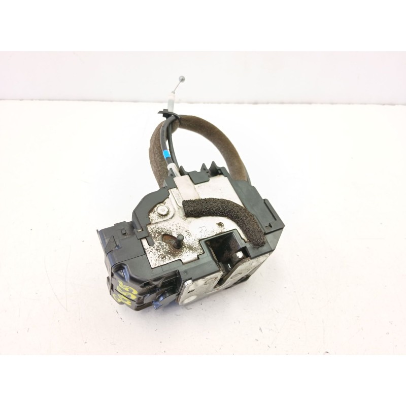 Recambio de cerradura puerta trasera derecha para nissan navara np300 (d40) 2.5 dci 4wd referencia OEM IAM 82500EB305  
