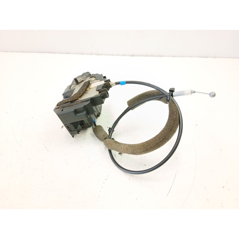 Recambio de cerradura puerta trasera derecha para nissan navara np300 (d40) 2.5 dci 4wd referencia OEM IAM 82500EB305  