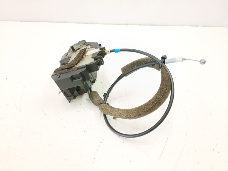 Recambio de cerradura puerta trasera derecha para nissan navara np300 (d40) 2.5 dci 4wd referencia OEM IAM 82500EB305  