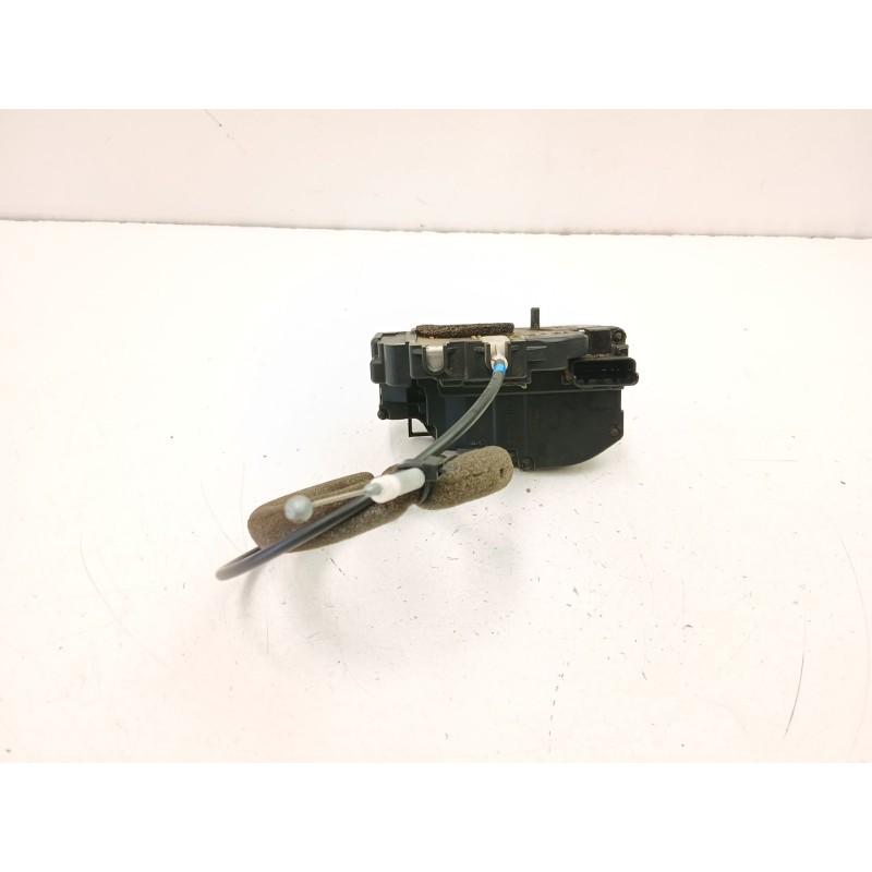 Recambio de cerradura puerta trasera derecha para nissan navara np300 (d40) 2.5 dci 4wd referencia OEM IAM 82500EB305  