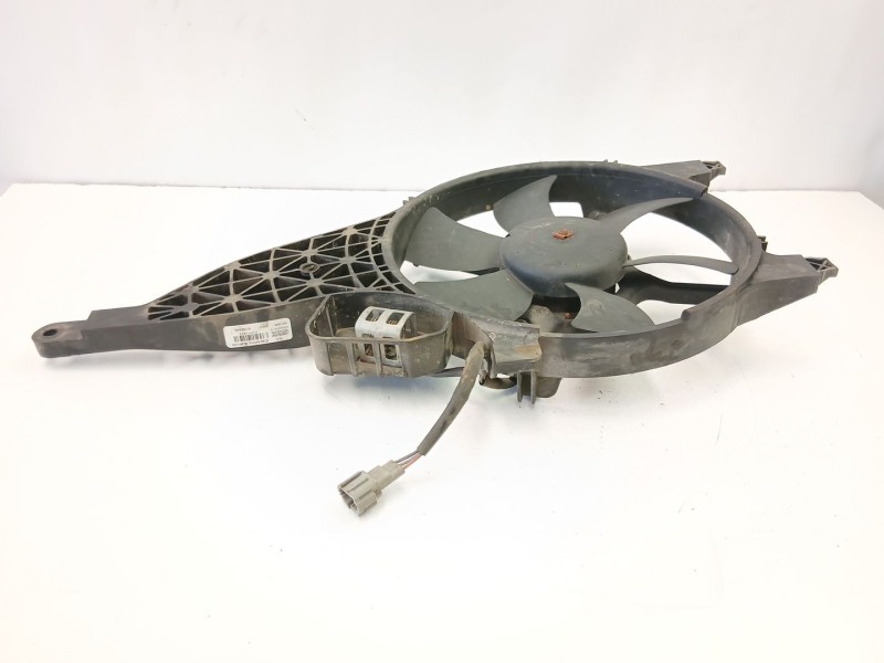Recambio de electroventilador para nissan navara np300 (d40) 2.5 dci 4wd referencia OEM IAM 92120EB400  