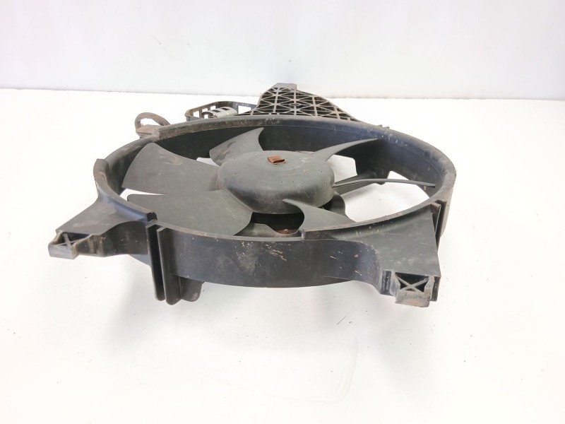 Recambio de electroventilador para nissan navara np300 (d40) 2.5 dci 4wd referencia OEM IAM 92120EB400  