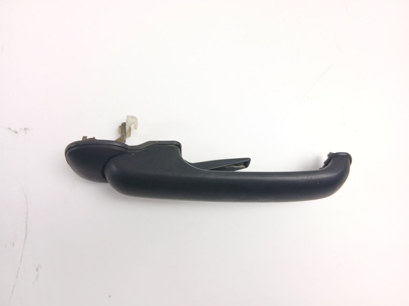 Recambio de manilla delantera derecha para nissan terrano ii (r20) 2.7 tdi 4wd referencia OEM IAM 806067F000  