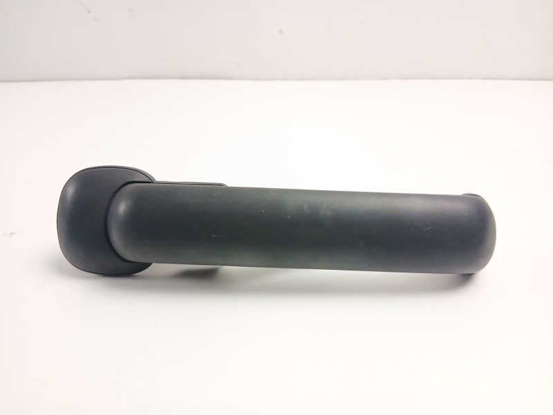 Recambio de manilla delantera derecha para nissan terrano ii (r20) 2.7 tdi 4wd referencia OEM IAM 806067F000  