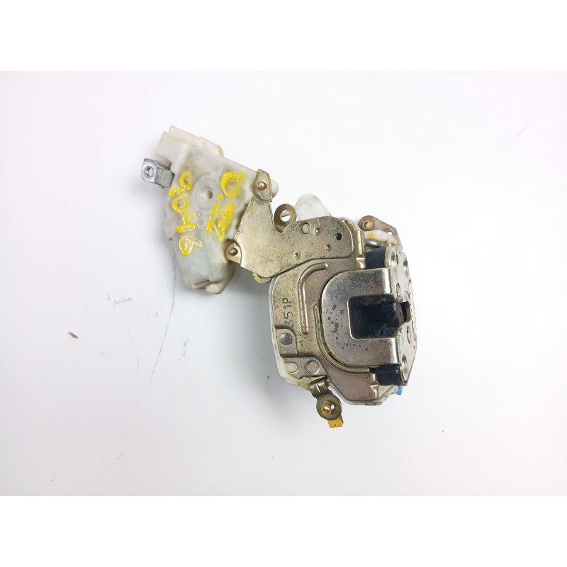 Recambio de cerradura puerta delantera izquierda para nissan terrano ii (r20) 2.7 tdi 4wd referencia OEM IAM 805010F415  
