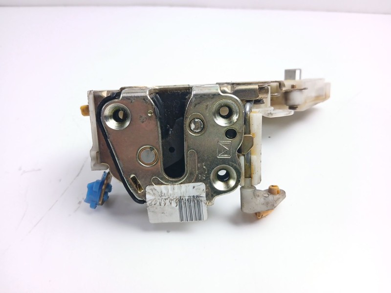 Recambio de cerradura puerta delantera izquierda para nissan terrano ii (r20) 2.7 tdi 4wd referencia OEM IAM 805010F415  