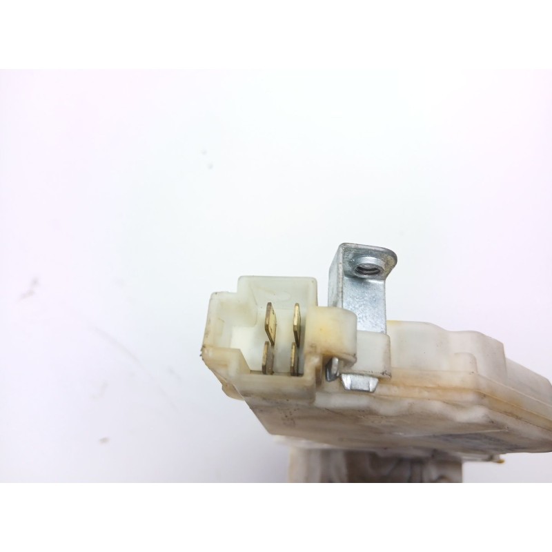 Recambio de cerradura puerta delantera izquierda para nissan terrano ii (r20) 2.7 tdi 4wd referencia OEM IAM 805010F415  