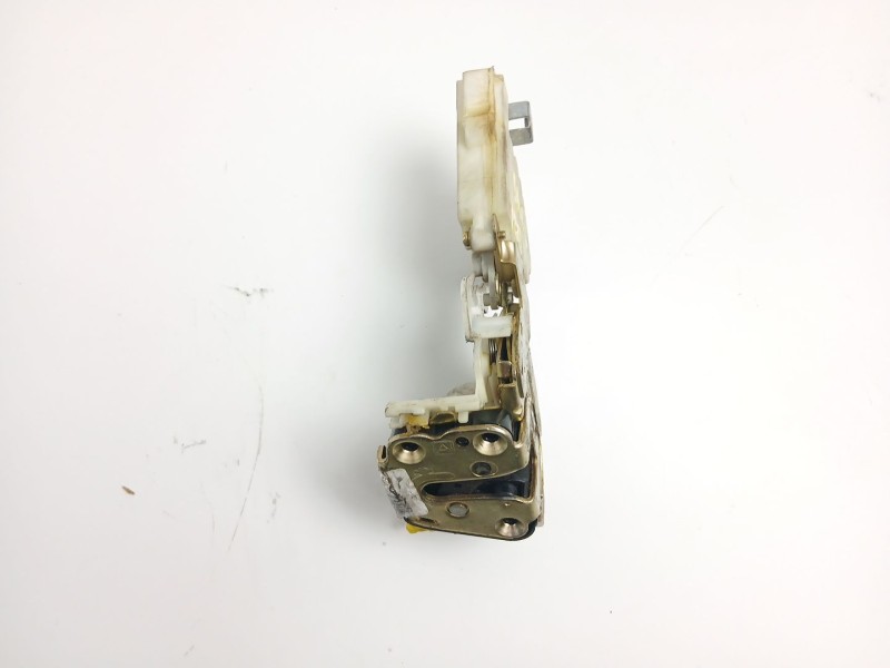 Recambio de cerradura puerta delantera derecha para nissan terrano ii (r20) 2.7 tdi 4wd referencia OEM IAM 805000X000  