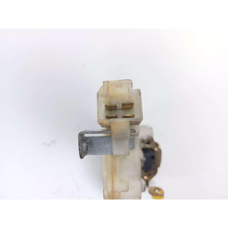 Recambio de cerradura puerta delantera derecha para nissan terrano ii (r20) 2.7 tdi 4wd referencia OEM IAM 805000X000  
