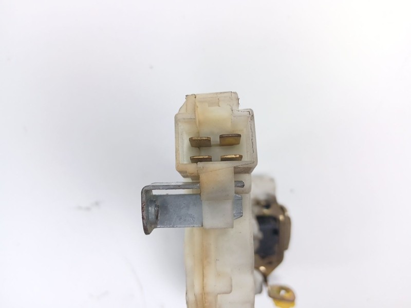 Recambio de cerradura puerta delantera derecha para nissan terrano ii (r20) 2.7 tdi 4wd referencia OEM IAM 805000X000  