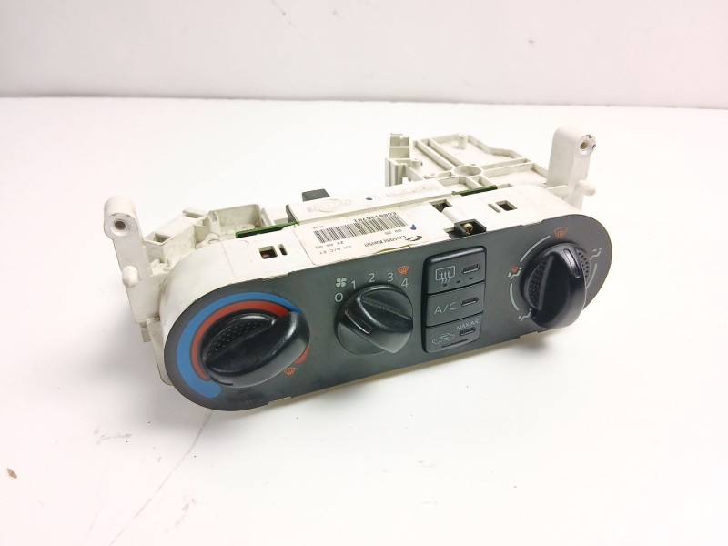 Recambio de mandos calefaccion aire para nissan terrano ii (r20) 2.7 tdi 4wd referencia OEM IAM 275000X000 EG08136701 