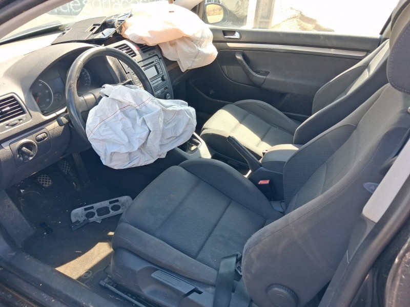 volkswagen golf v (1k1) del año 2004