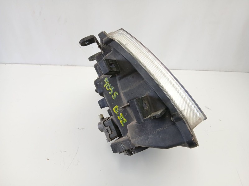 Recambio de faro izquierdo para nissan navara np300 (d40) 2.5 dci 4wd referencia OEM IAM 26060EB30A  