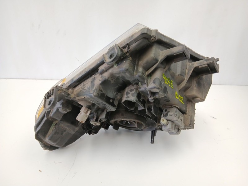 Recambio de faro izquierdo para nissan navara np300 (d40) 2.5 dci 4wd referencia OEM IAM 26060EB30A  