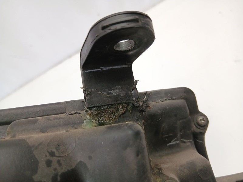 Recambio de faro izquierdo para nissan navara np300 (d40) 2.5 dci 4wd referencia OEM IAM 26060EB30A  
