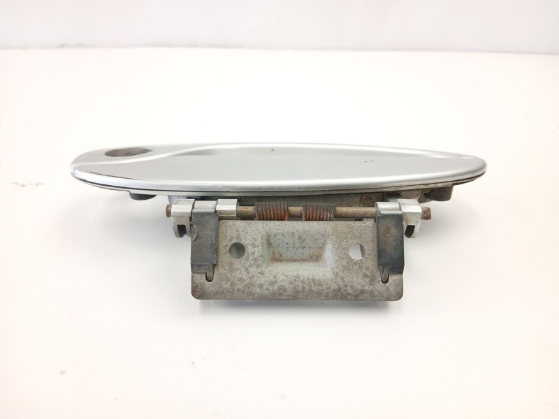Recambio de manilla delantera izquierda para ford puma (ec_) 1.4 16v referencia OEM IAM V97FBC22401ANW  