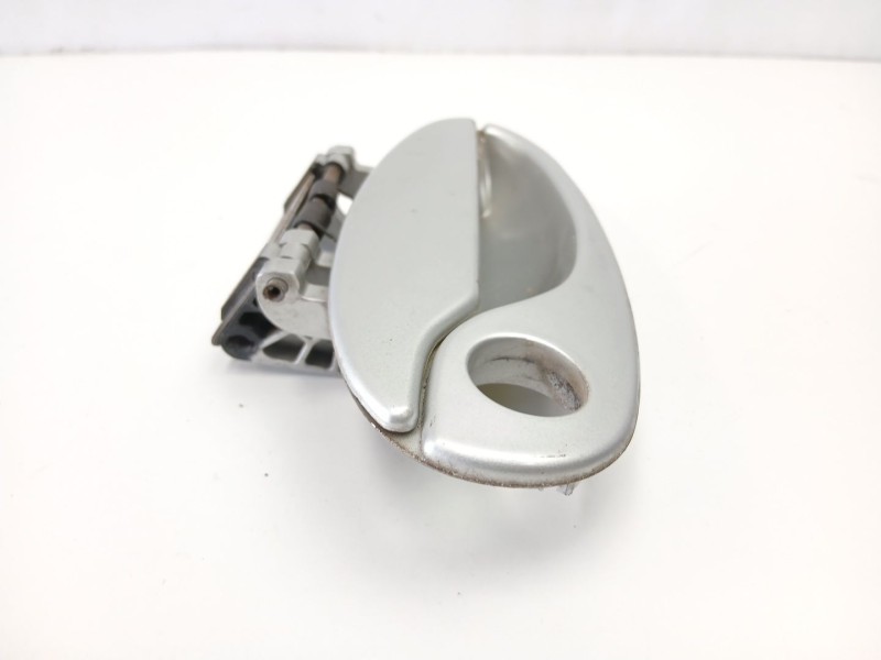 Recambio de manilla delantera derecha para ford puma (ec_) 1.4 16v referencia OEM IAM V97FBC22400ANW  
