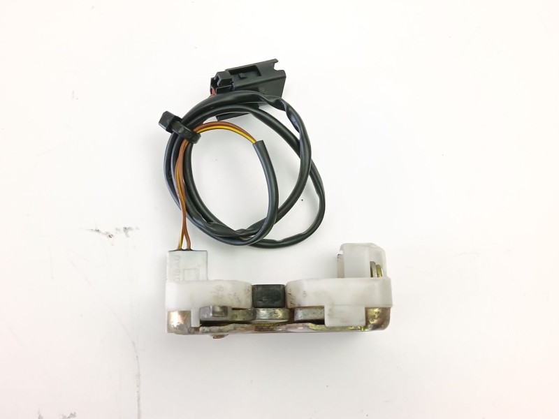 Recambio de cerradura maletero / porton para ford puma (ec_) 1.4 16v referencia OEM IAM V97FBC43102AH  