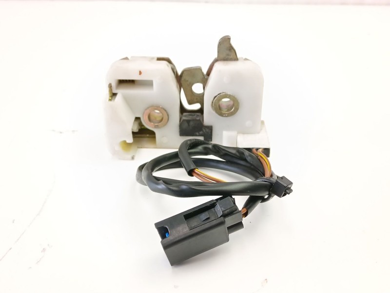 Recambio de cerradura maletero / porton para ford puma (ec_) 1.4 16v referencia OEM IAM V97FBC43102AH  