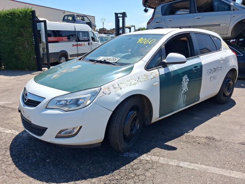 opel astra j (p10) del año 2009