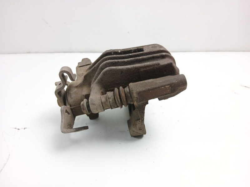 Recambio de pinza freno trasera derecha para audi a3 (8l1) 1.9 tdi referencia OEM IAM 1J0615424F  