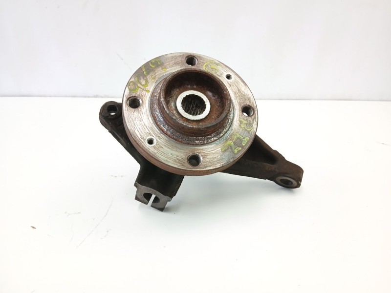 Recambio de mangueta delantera izquierda para peugeot 206 hatchback (2a/c) 1.4 i referencia OEM IAM 364652  