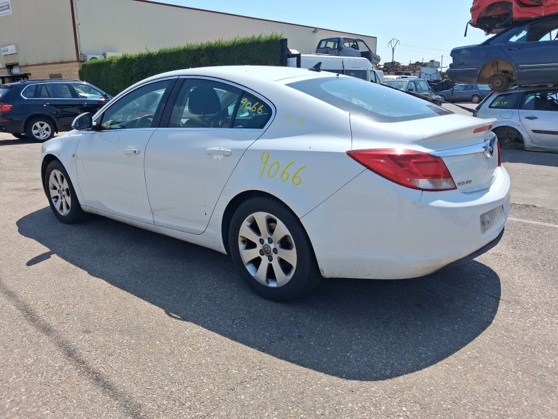opel insignia a (g09) del año 2011