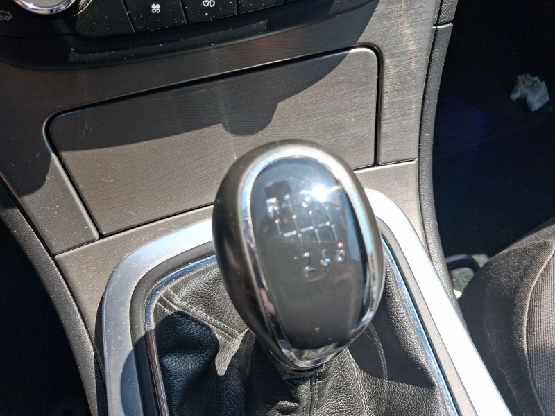 opel insignia a (g09) del año 2011