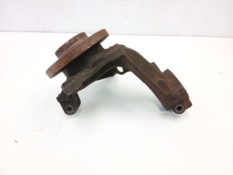 Recambio de mangueta delantera derecha para peugeot 206 hatchback (2a/c) 1.4 i referencia OEM IAM 364752  