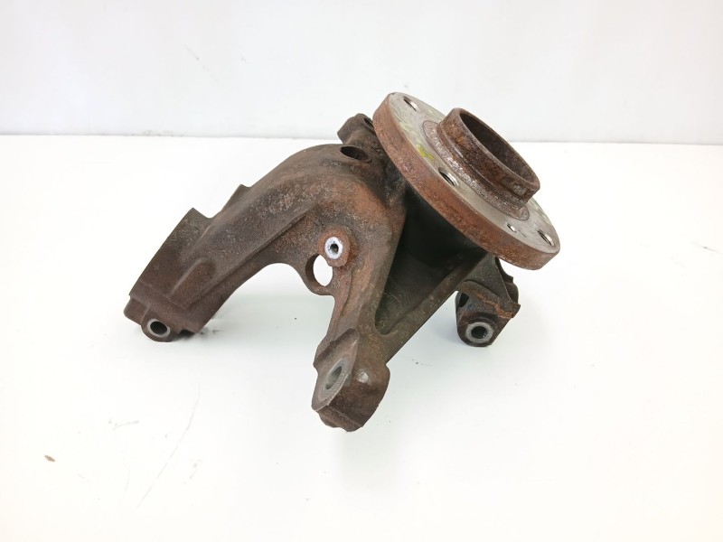 Recambio de mangueta delantera derecha para peugeot 206 hatchback (2a/c) 1.4 i referencia OEM IAM 364752  
